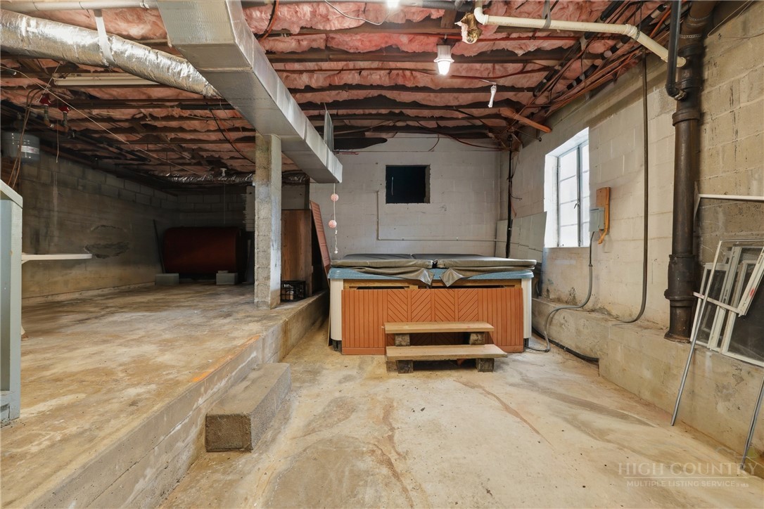 913 I Street Property Photo 25