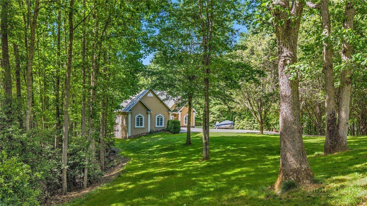 5222 N Nc Highway 16 Property Photo 4