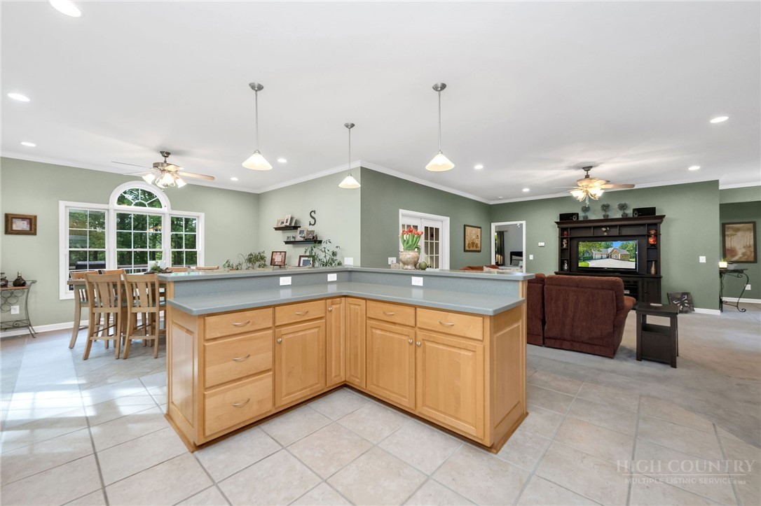 5222 N Nc Highway 16 Property Photo 20