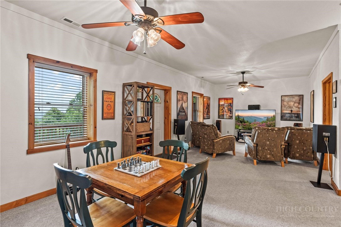 374 Tinys Mountain Drive Property Photo 29