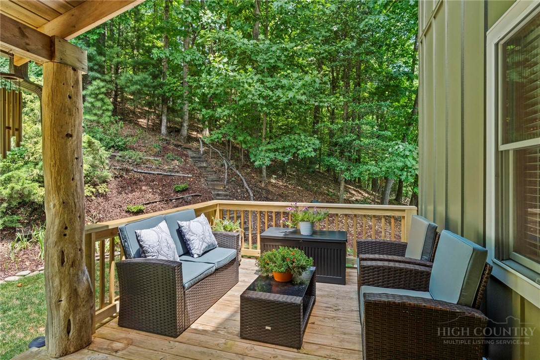 374 Tinys Mountain Drive Property Photo 35