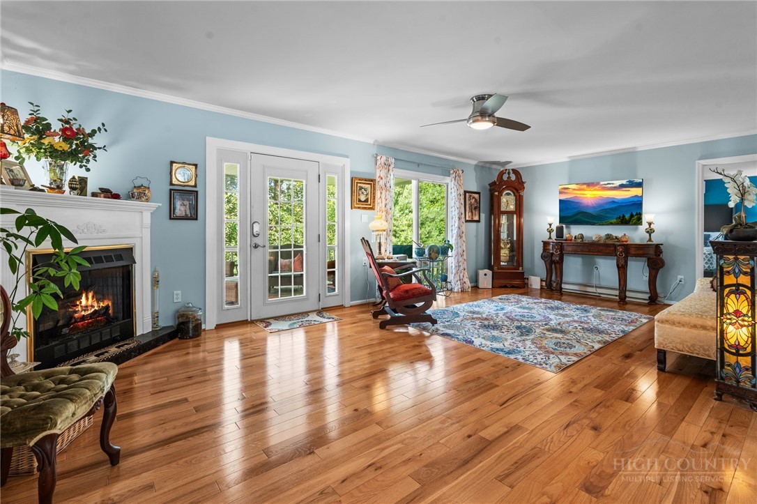9081 Pittmans Gap Road Property Photo 3