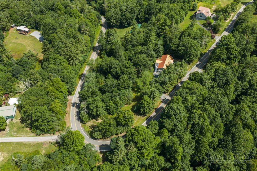9081 Pittmans Gap Road Property Photo 40