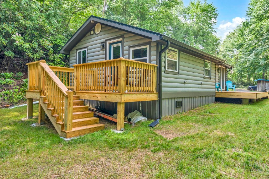 166 Charlie Hicks Road Property Photo 1