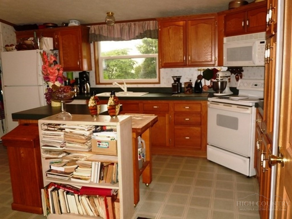853 Cox Road Property Photo 24