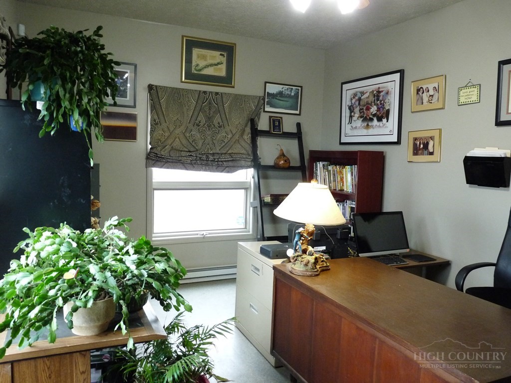 853 Cox Road Property Photo 25