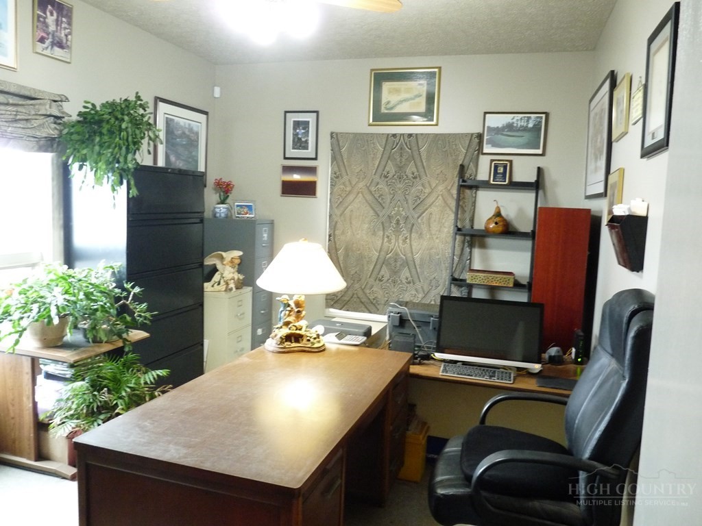 853 Cox Road Property Photo 28