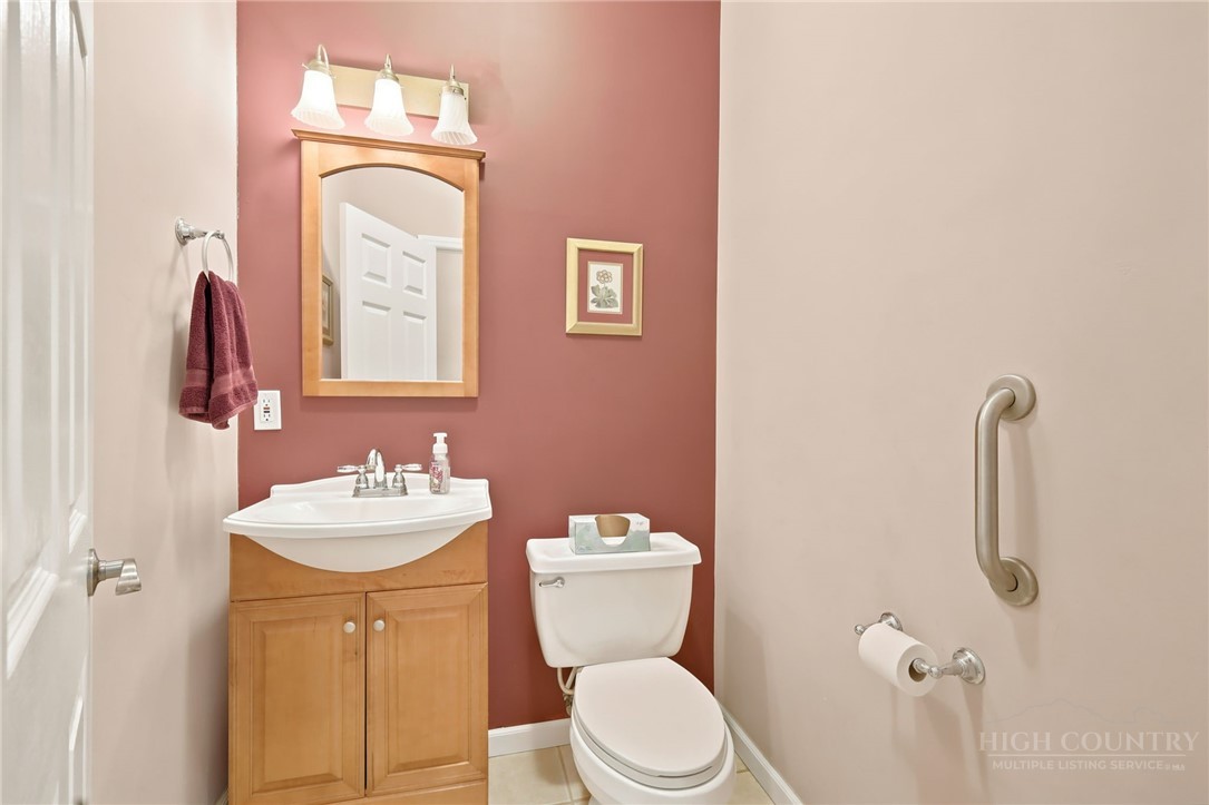 211 Independence Way Property Photo 47