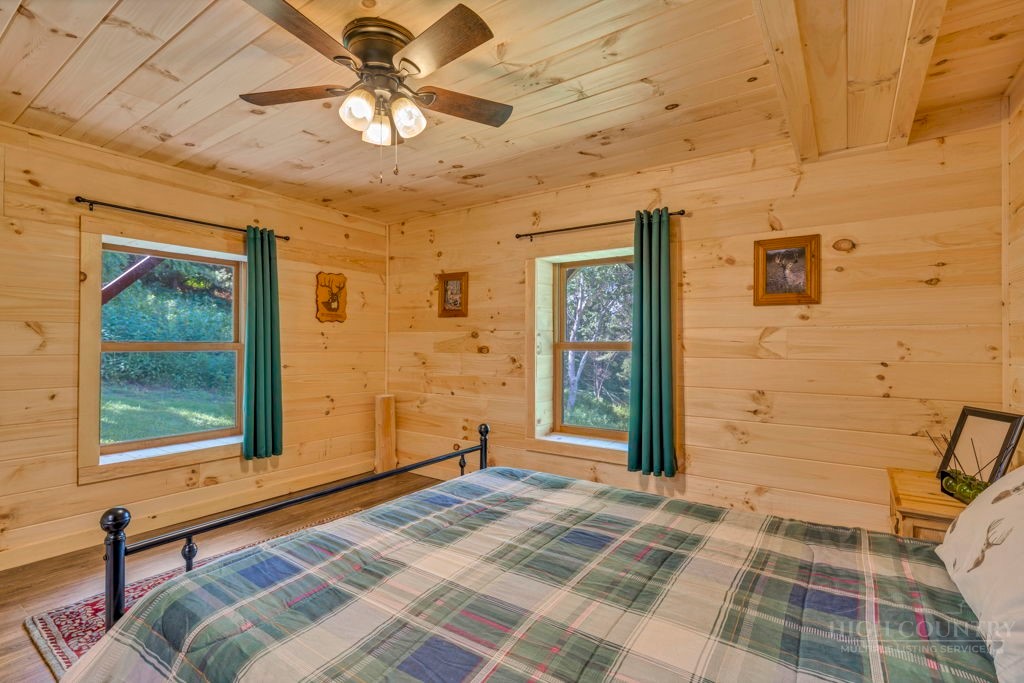 466 Rachel Way Property Photo 14