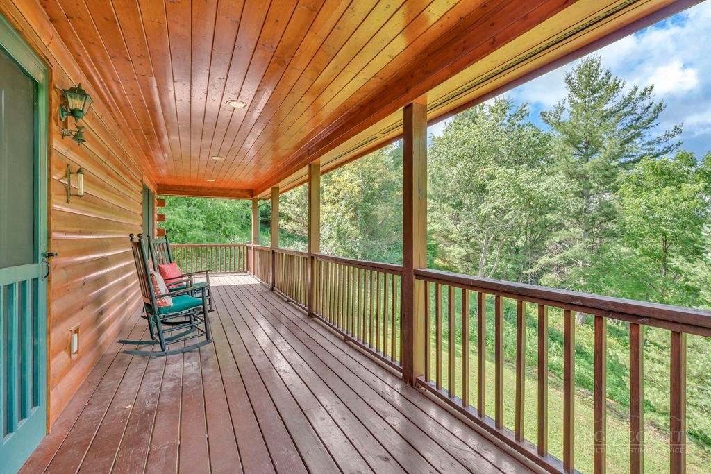 466 Rachel Way Property Photo 19