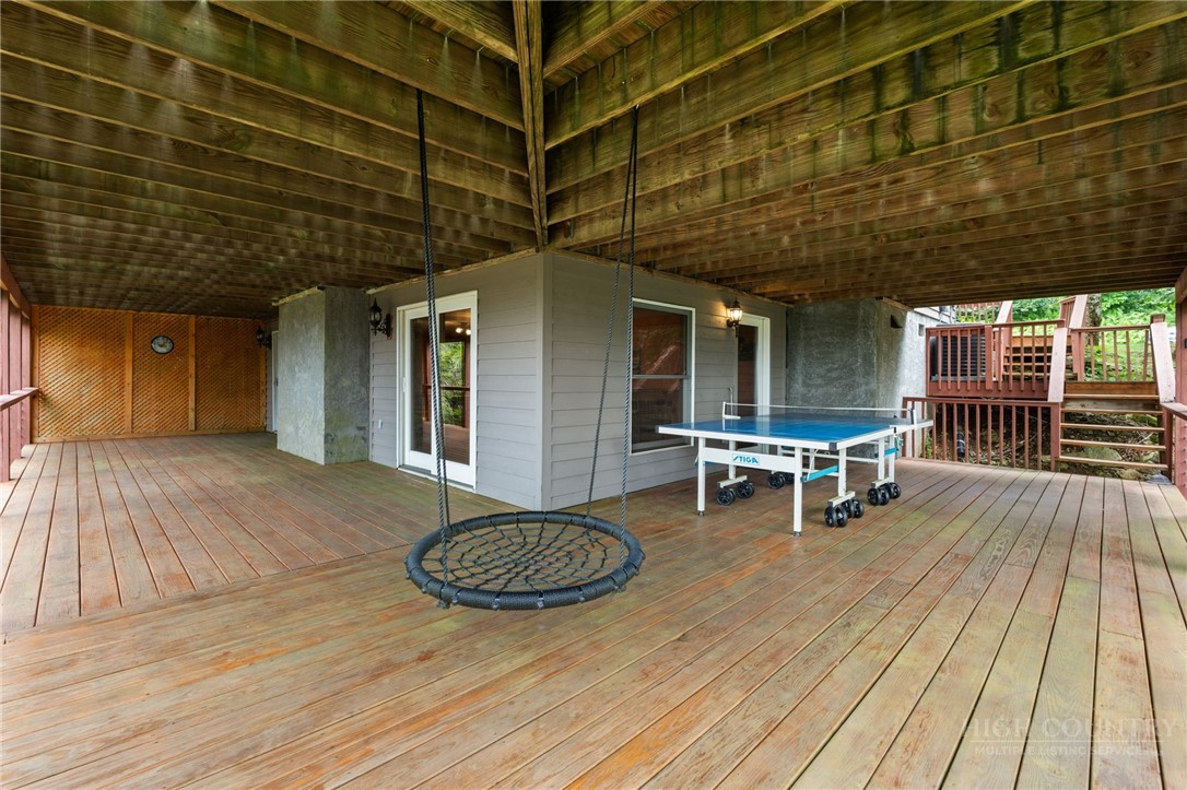200 Summit Road Property Photo 28