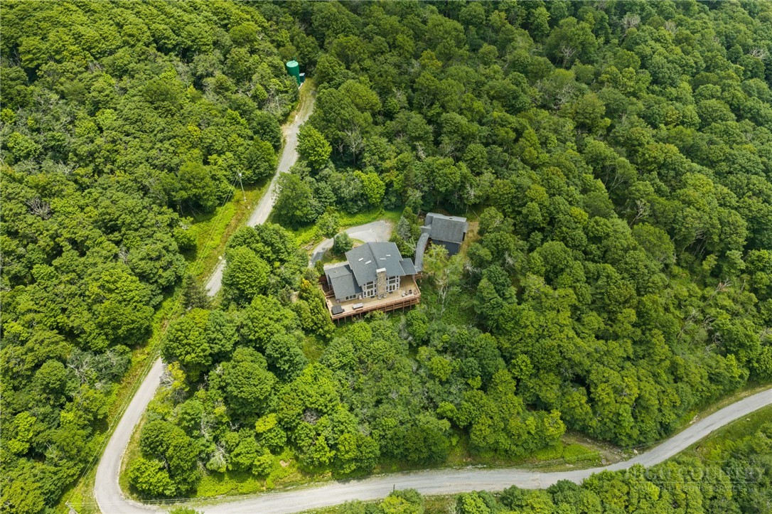 200 Summit Road Property Photo 31