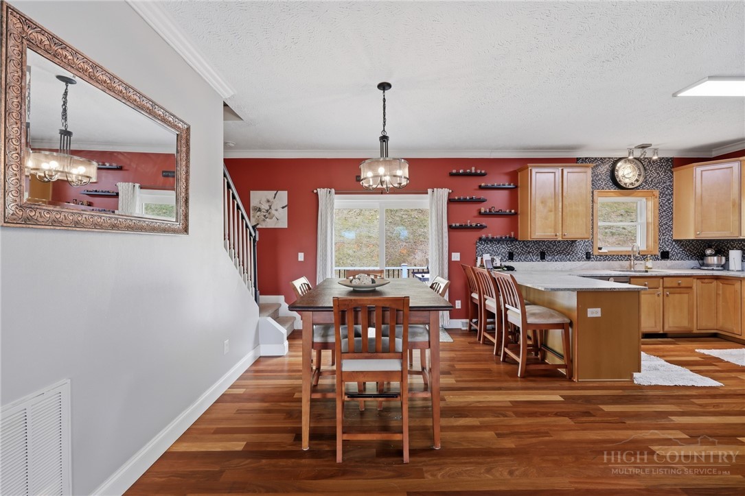 384 Clear Branch Drive Property Photo 8