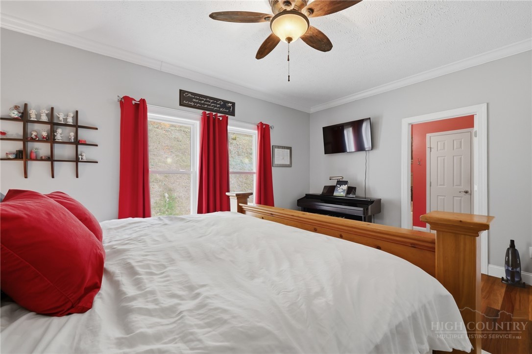 384 Clear Branch Drive Property Photo 14