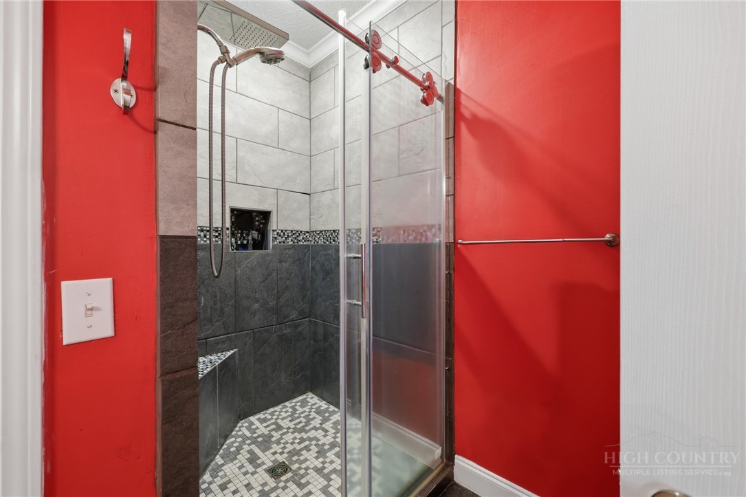 384 Clear Branch Drive Property Photo 15