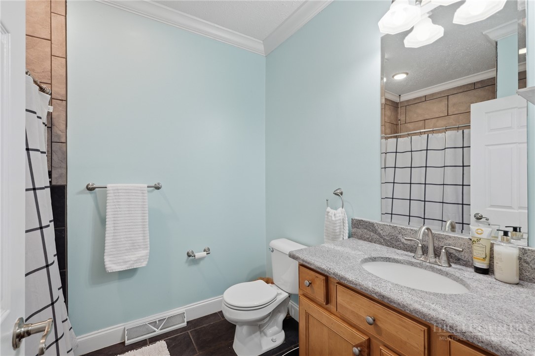 384 Clear Branch Drive Property Photo 23