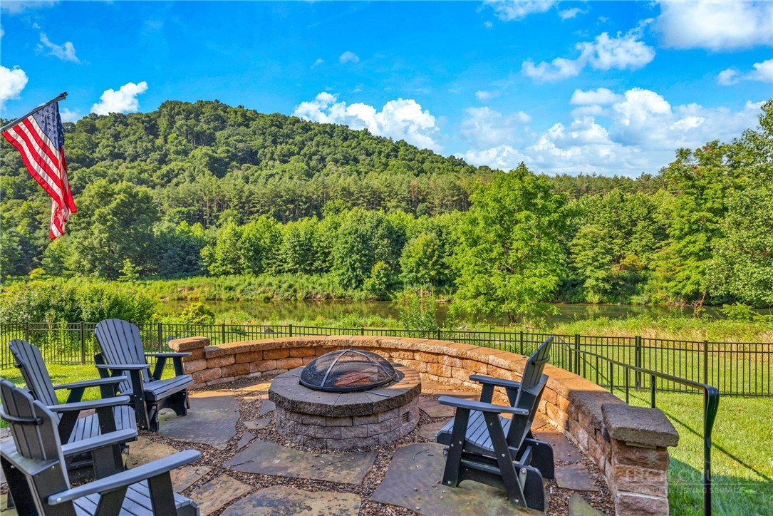309 Flint River Drive Property Photo 42