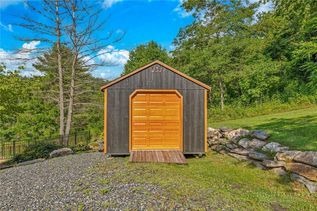 309 Flint River Drive Property Photo 46