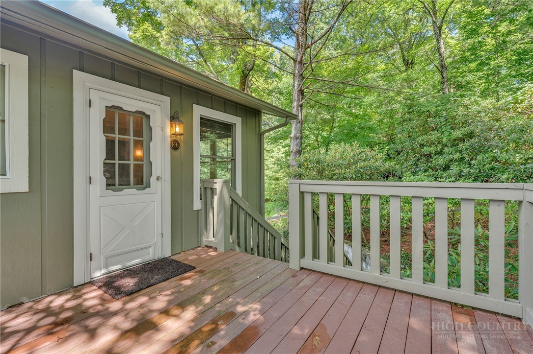 150 Village Green F-6 Property Photo 23