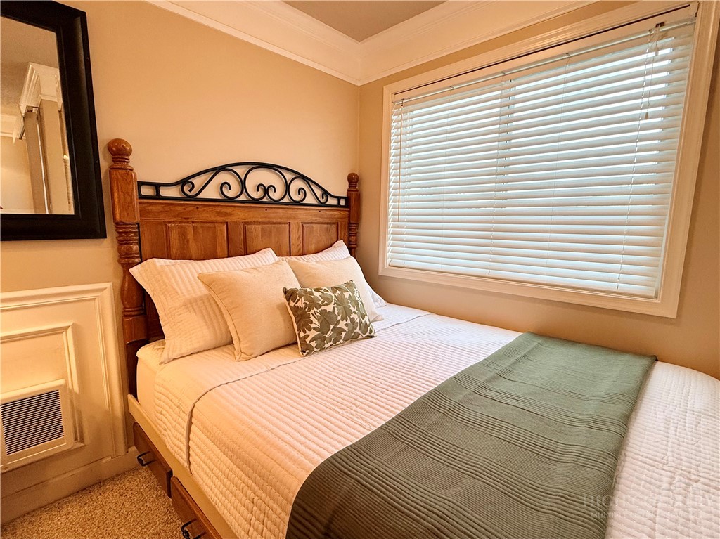 301 Pinnacle Inn Road 1203 Property Photo 7