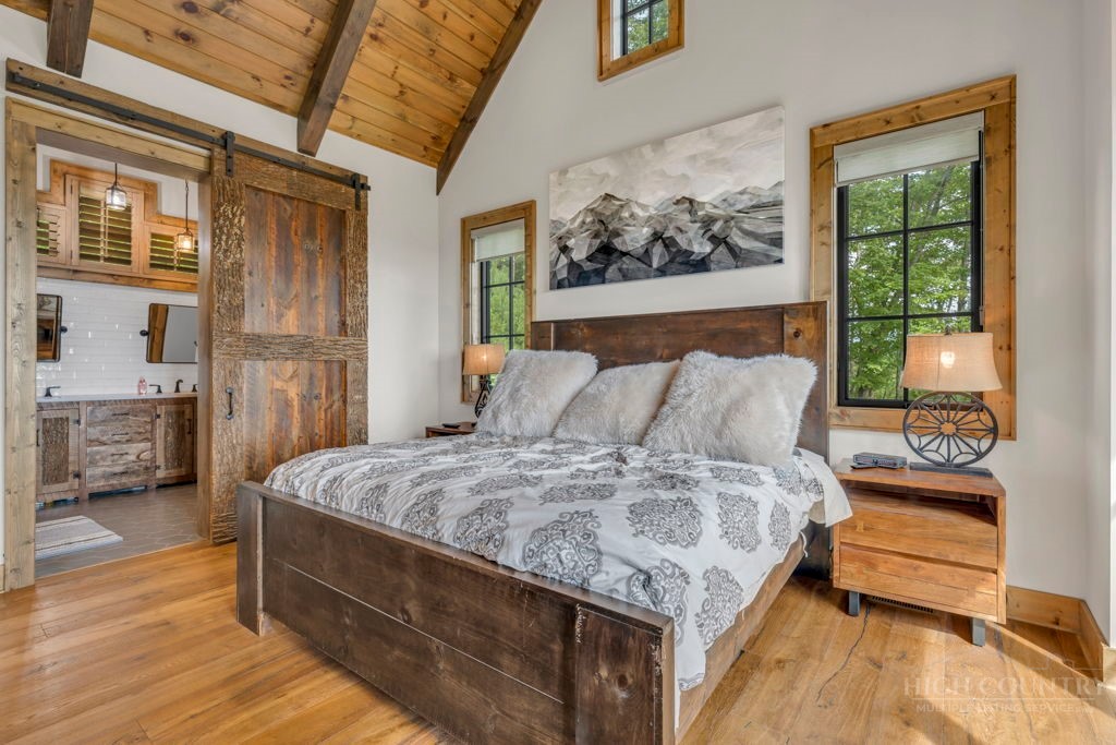 695 Goldenrod Road Property Photo 18