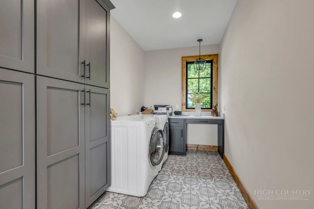 695 Goldenrod Road Property Photo 22
