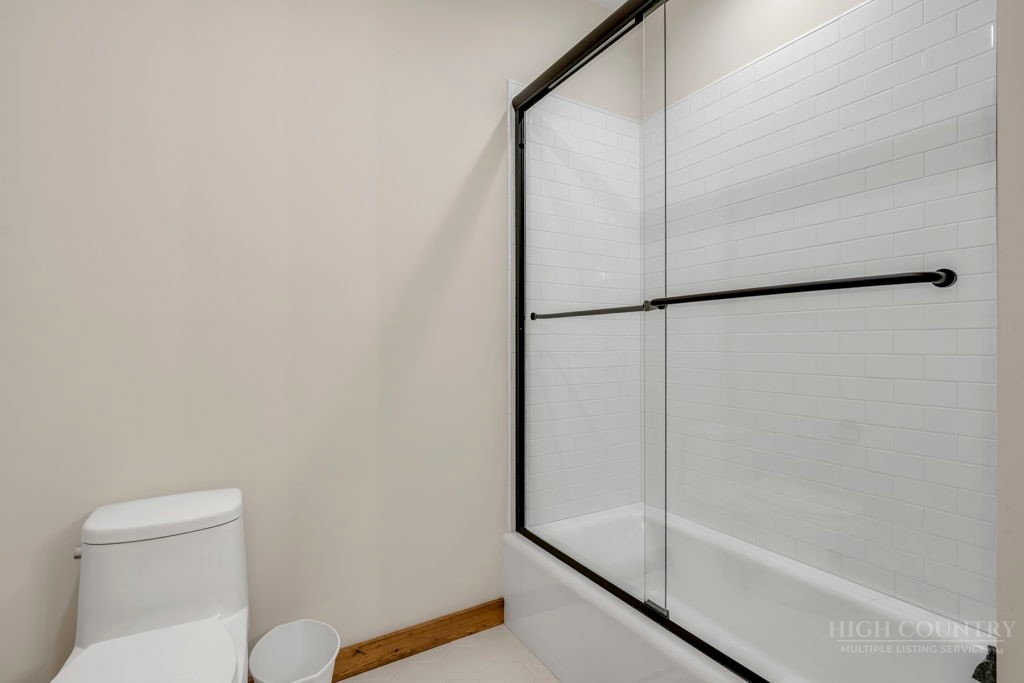 695 Goldenrod Road Property Photo 38