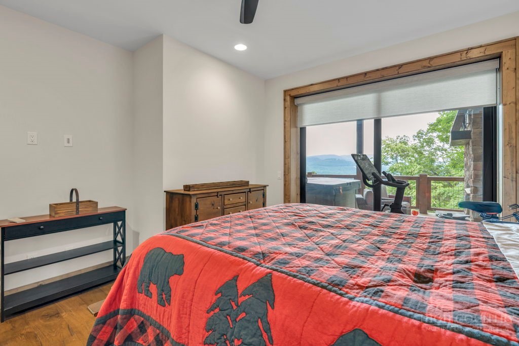 695 Goldenrod Road Property Photo 40