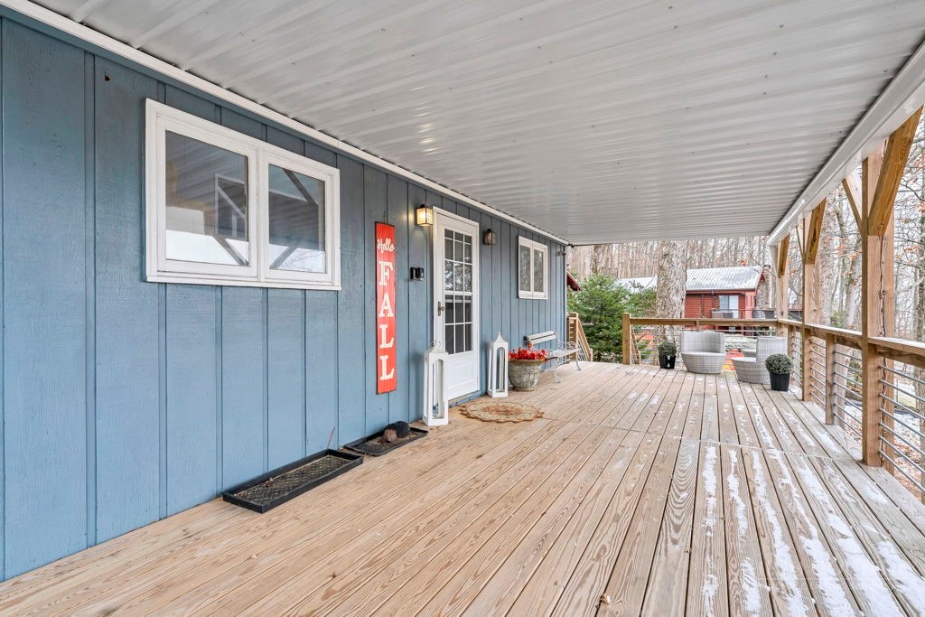 1340 Skyland Drive Property Photo 10