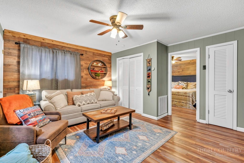1340 Skyland Drive Property Photo 42