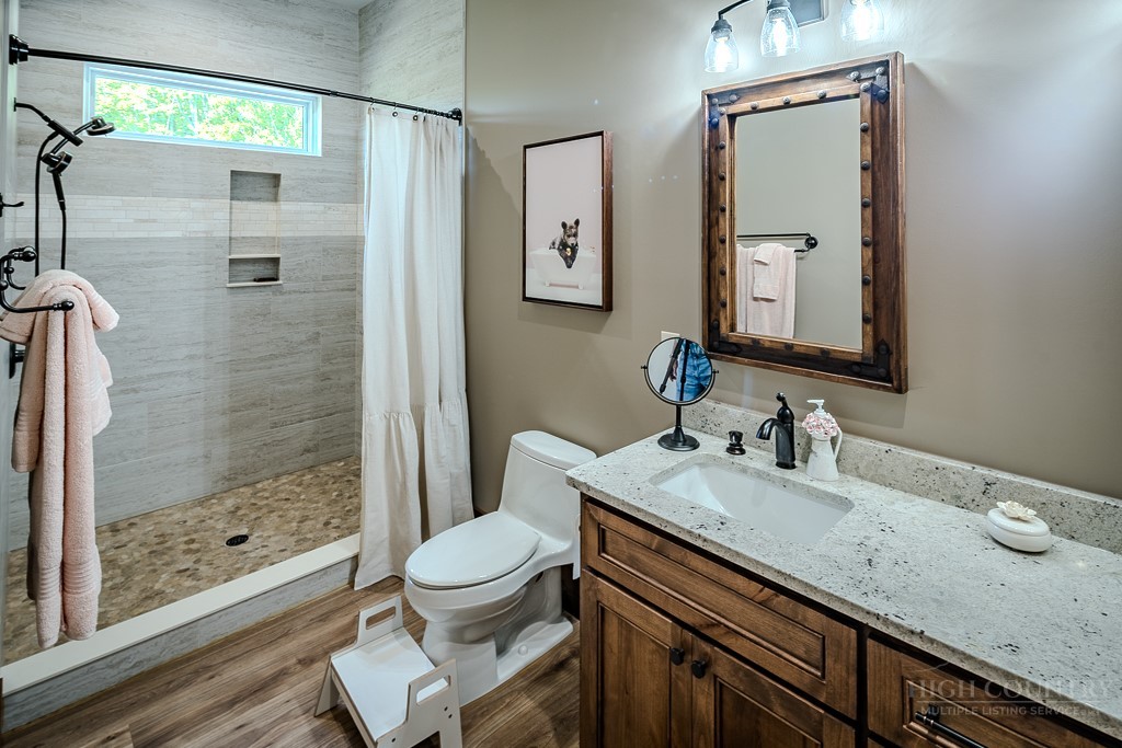 534 Farm Loop Road Property Photo 31
