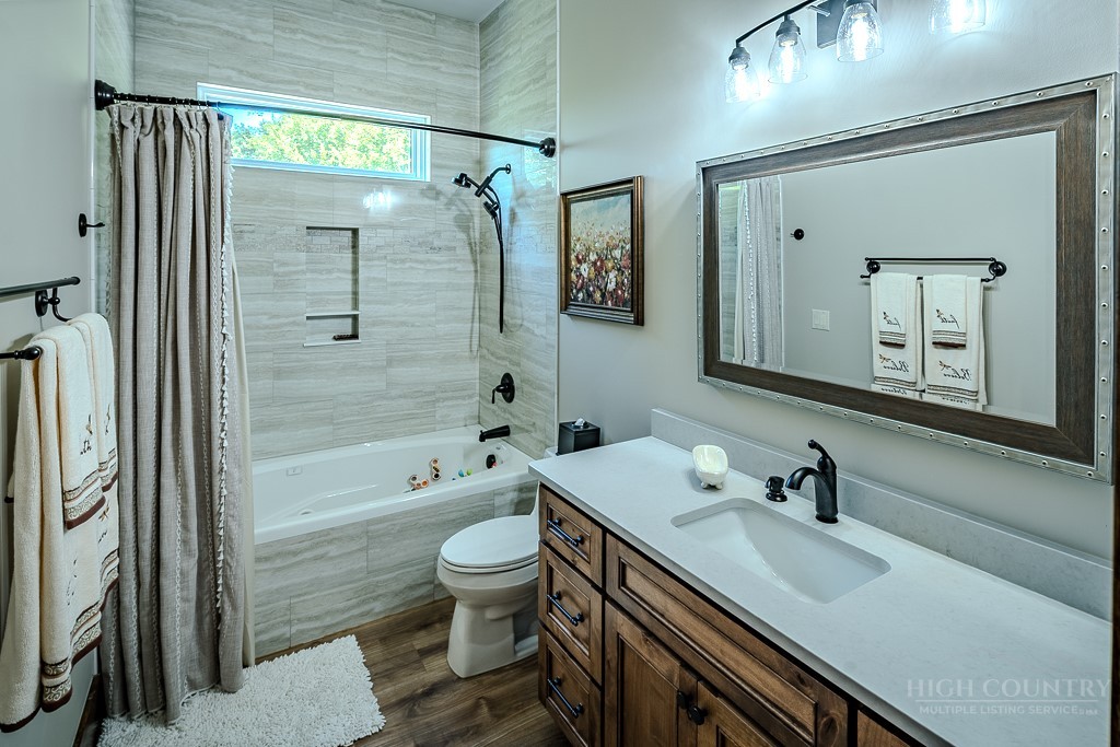 534 Farm Loop Road Property Photo 33
