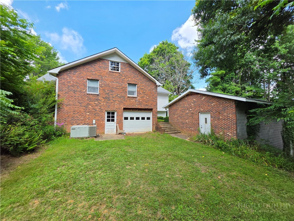 13025 Nc Hwy 18 N Property Photo 2