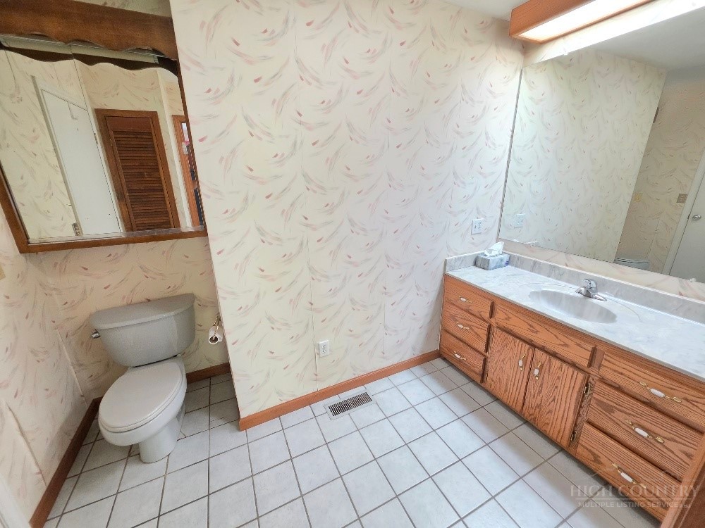 13025 Nc Hwy 18 N Property Photo 19
