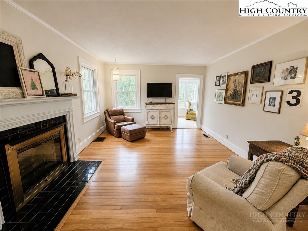 780 Wade Bare Rd Property Photo 3
