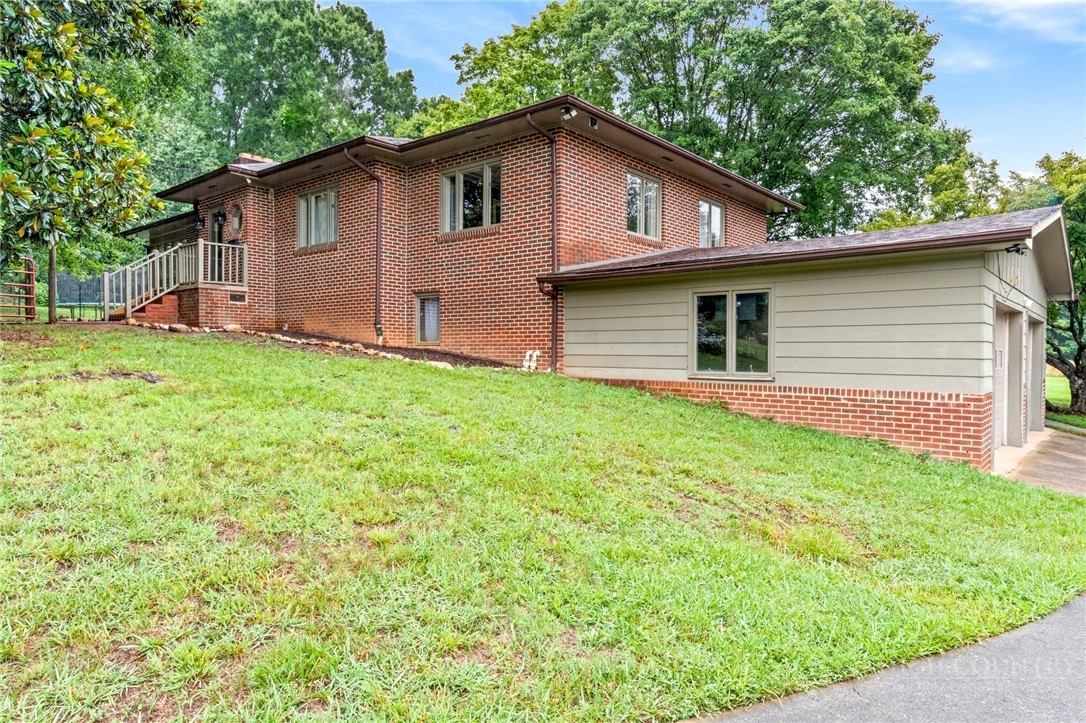 226 Pleasant Hill Drive Property Photo 33
