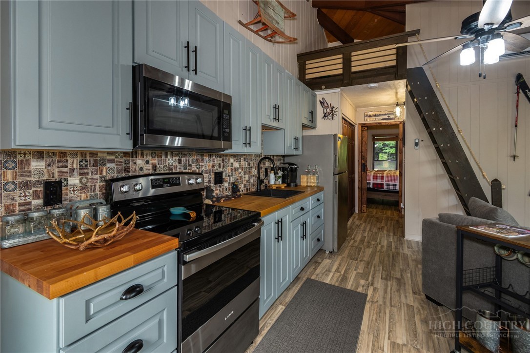 107 Beechwood Lane C3 Property Photo 7