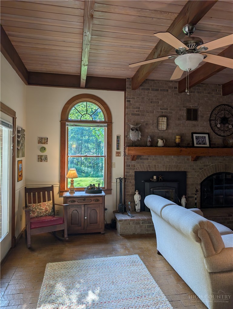 1243 Meadowfork Road Property Photo 9