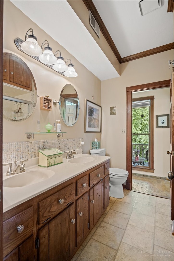 1243 Meadowfork Road Property Photo 19