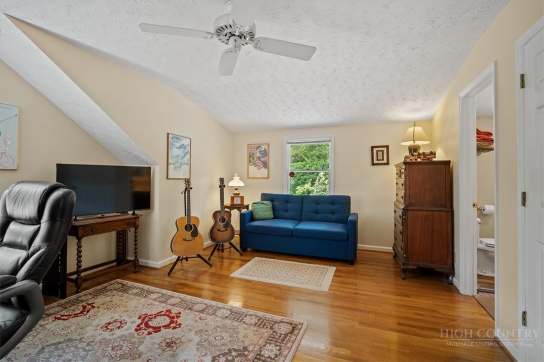 1243 Meadowfork Road Property Photo 30