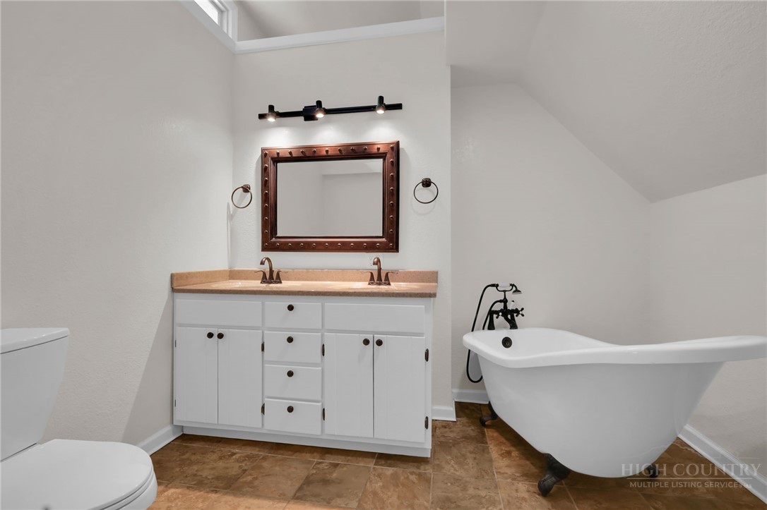 188 Holly Lane Property Photo 25