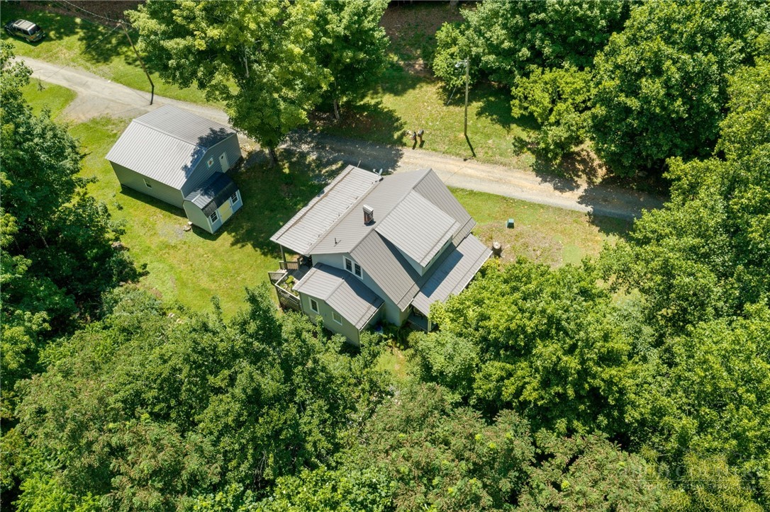 129 Troys Trail Property Photo 41
