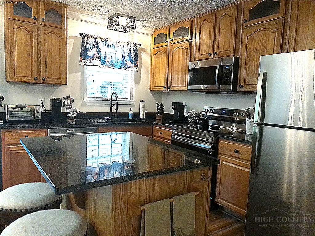 301 Tailor Made Ranch Road Property Photo 17