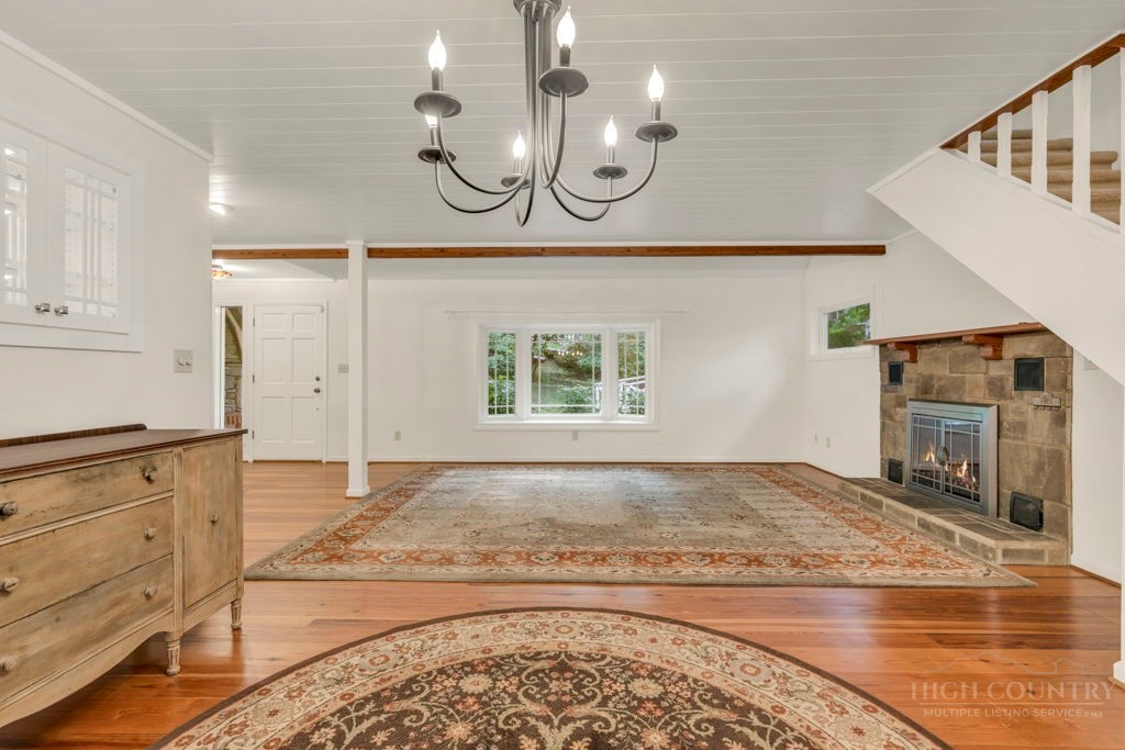 151 Edgewood Drive Property Photo 8