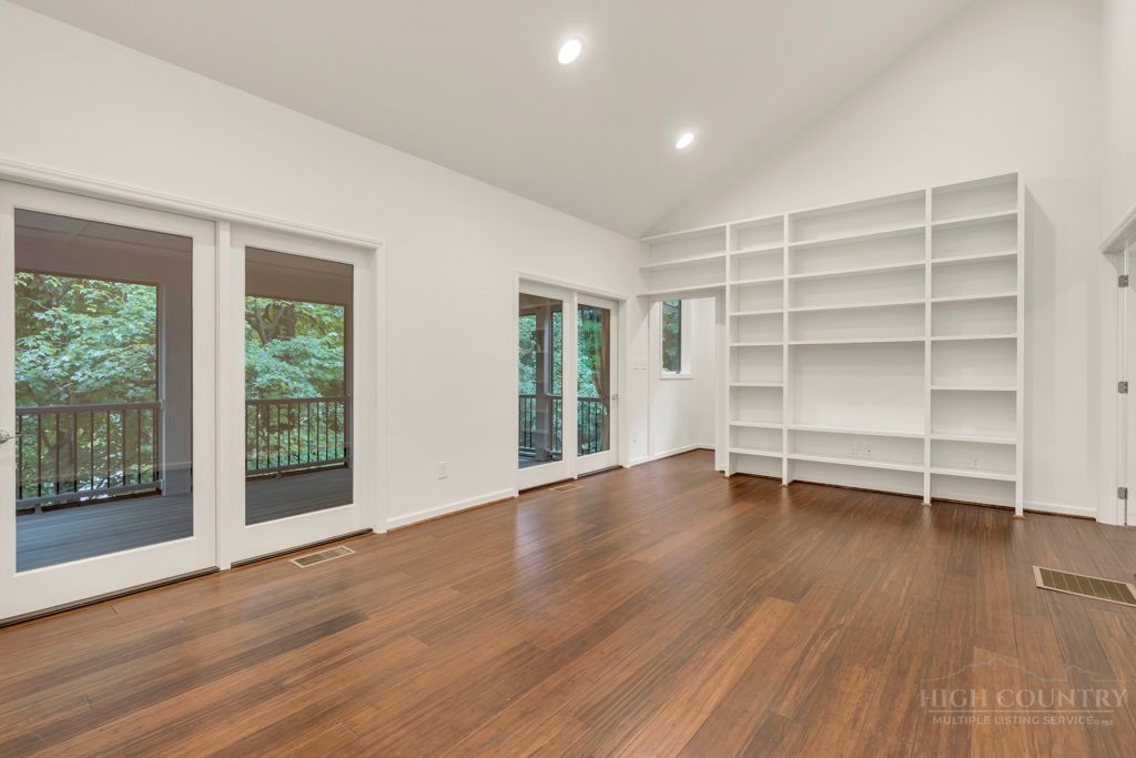 151 Edgewood Drive Property Photo 24