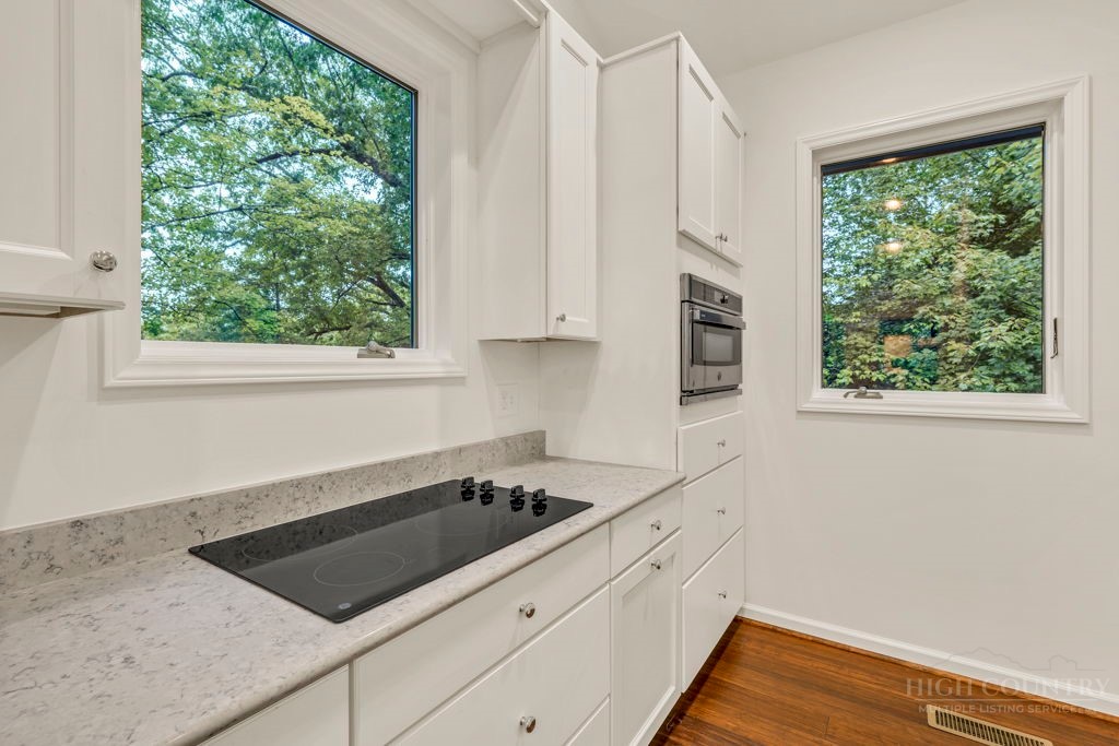 151 Edgewood Drive Property Photo 31