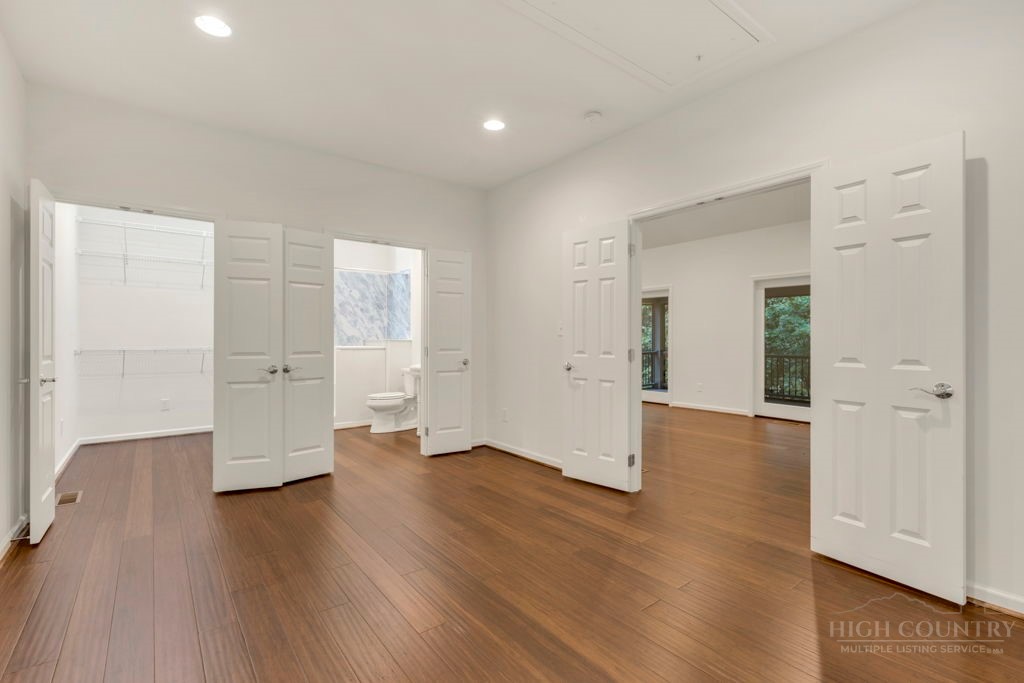 151 Edgewood Drive Property Photo 33