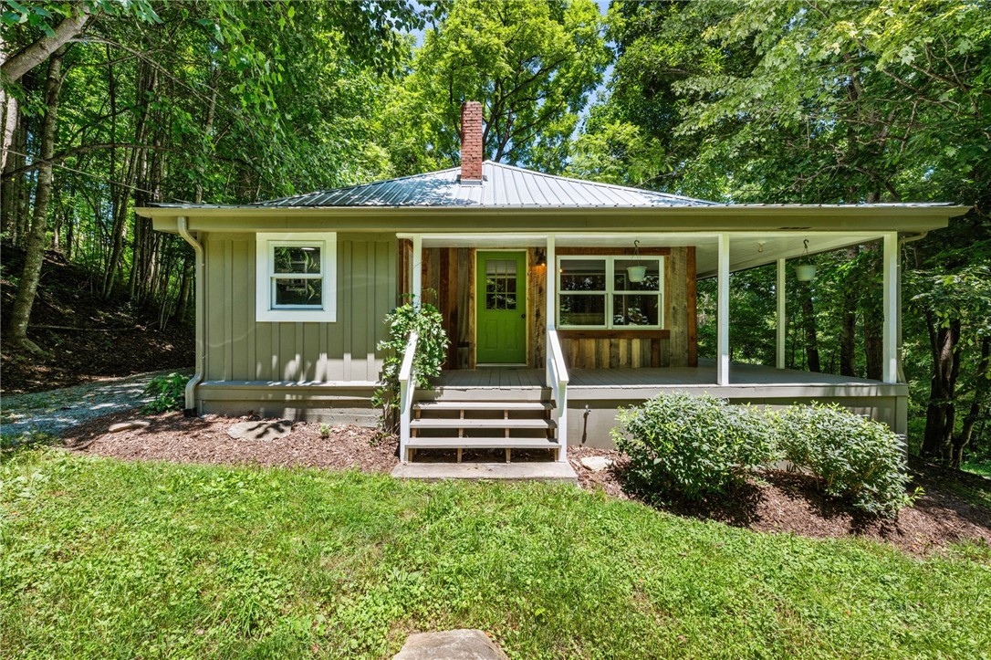 5269 Flat Springs Road Property Photo 1