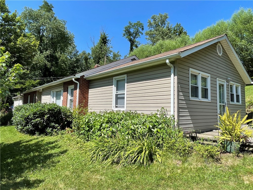 450 Jefferson Road Property Photo 1
