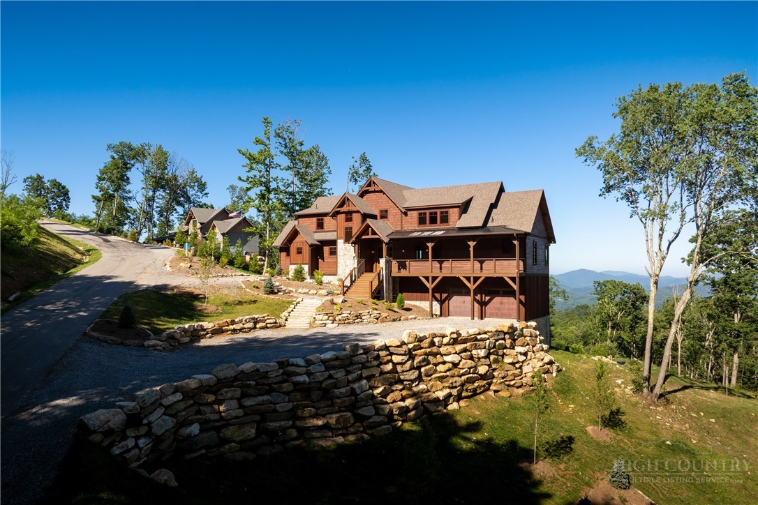 635 Talon Trail Property Photo 4